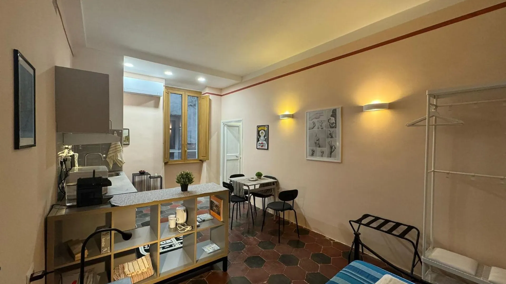 Ferienwohnung Le Due Torri In Rione Monti Rom Apartment